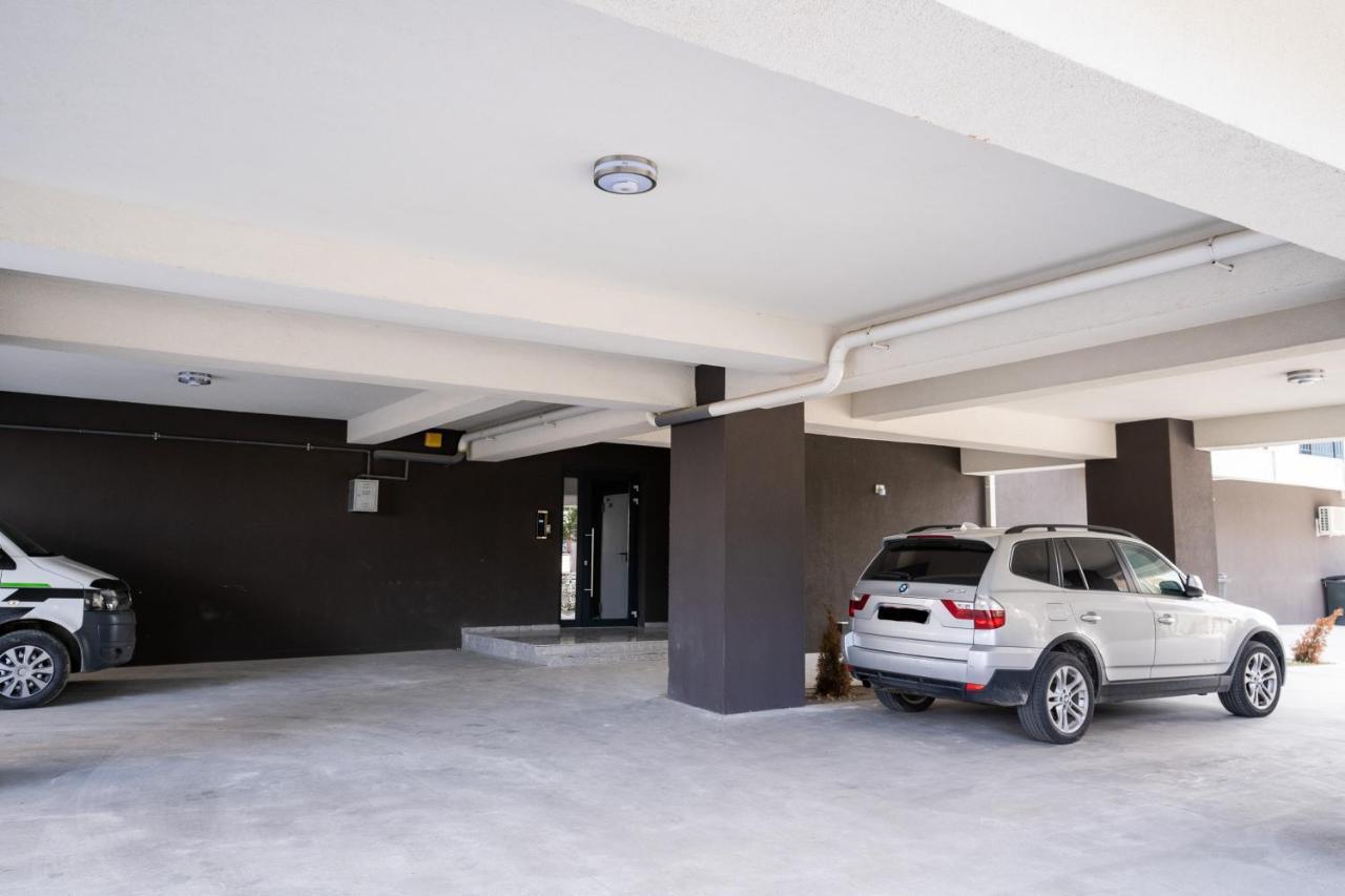 Velier Holiday Apartments Mamaia Exterior foto