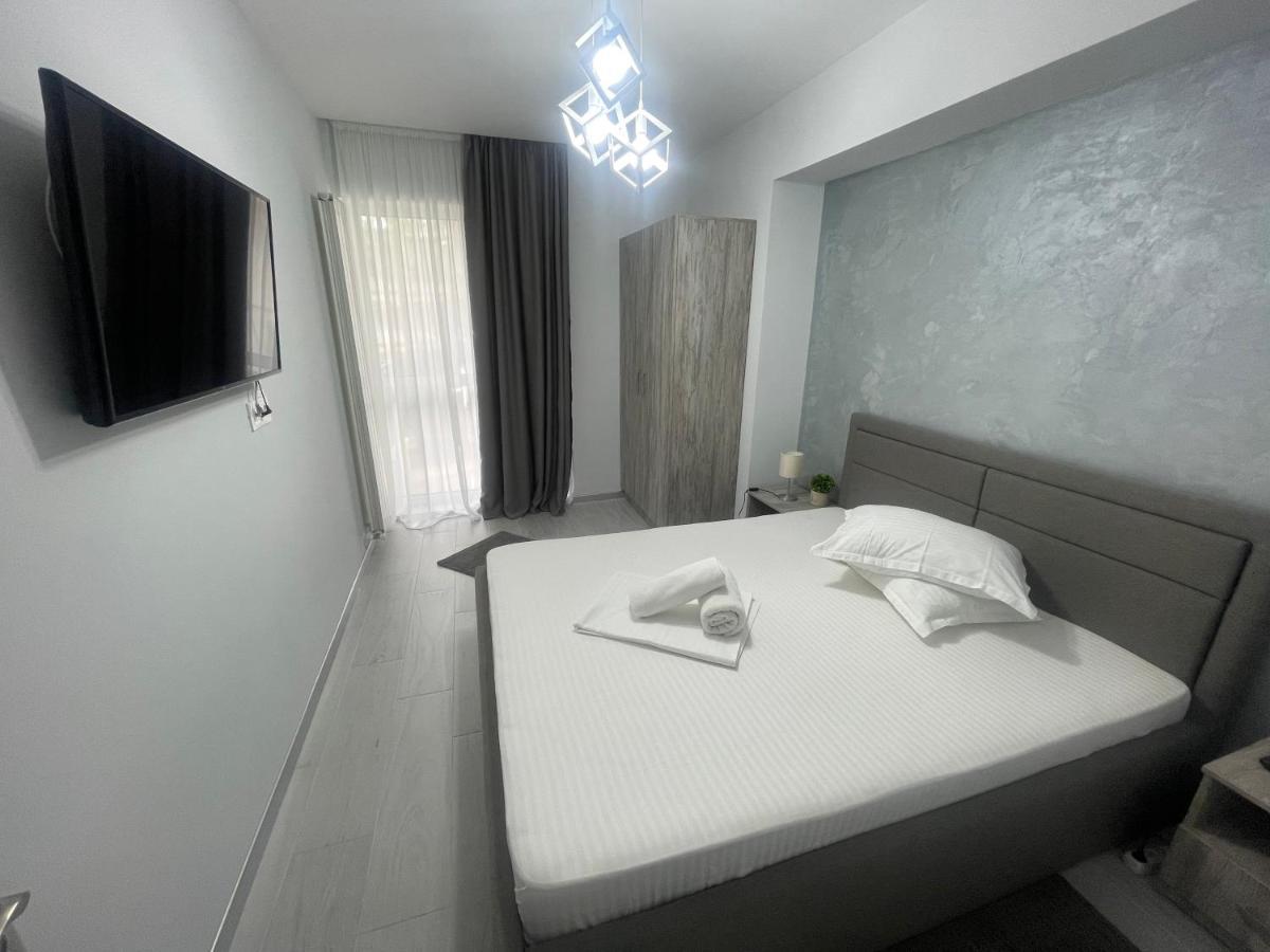 Velier Holiday Apartments Mamaia Exterior foto